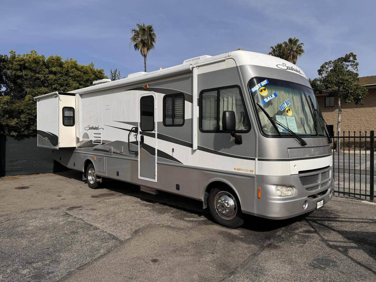 2003 Ford Motorhome Chassis for sale at Best Buy Motors in Signal Hill, CA