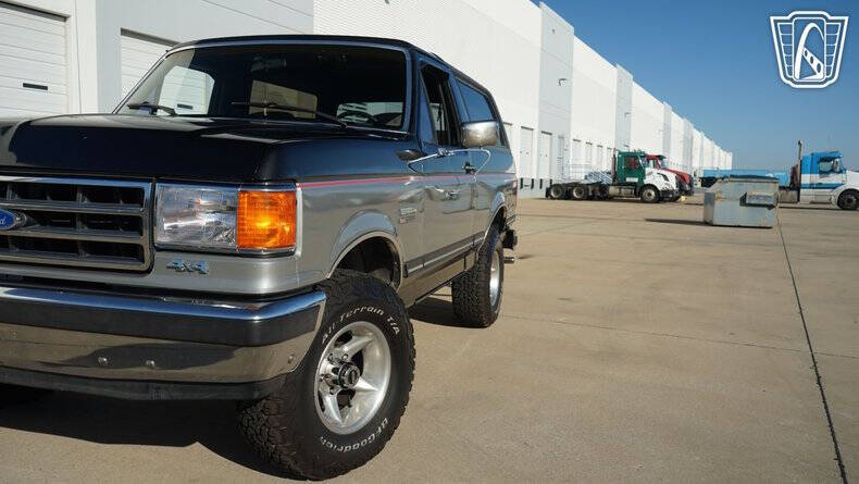 1990 Ford Bronco XLT