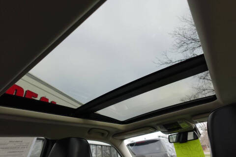 2023 Chrysler 300 Touring L