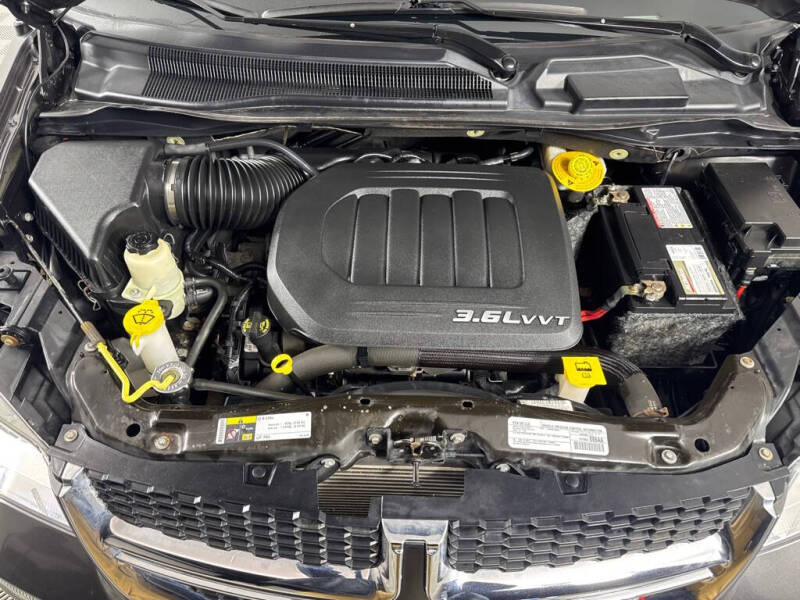 2017 Dodge Grand Caravan SE