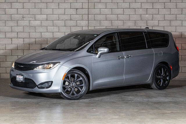 2018 Chrysler Pacifica Touring Plus