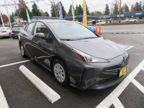 2022 Toyota Prius LE