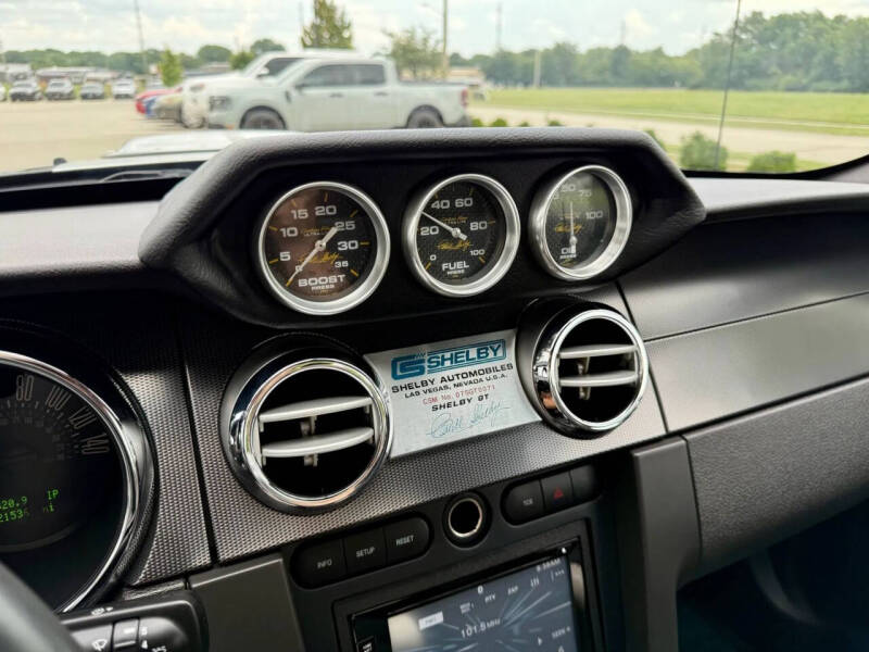2007 Ford Mustang GT Deluxe