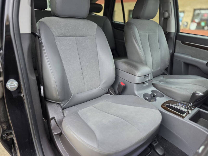 2011 Hyundai Santa Fe SE