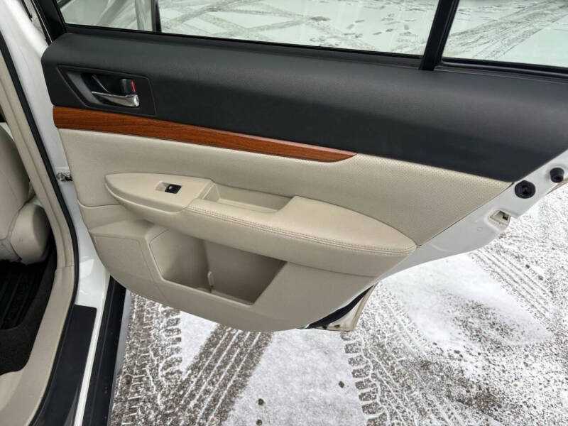 2014 Subaru Outback 2.5i Limited