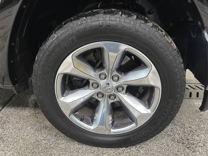 2020 RAM 1500 Limited