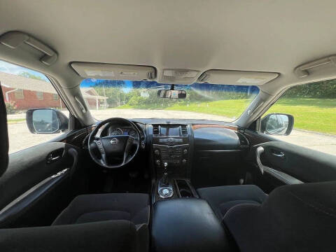 2017 Nissan Armada SV