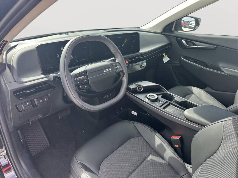 2025 Kia EV6 Light Long Range