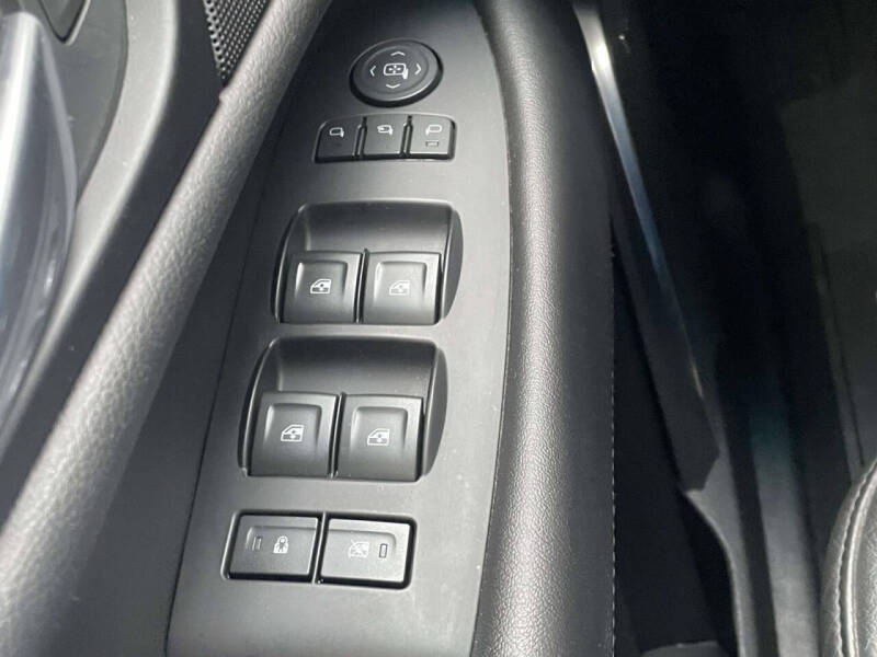 2019 Cadillac Escalade Luxury