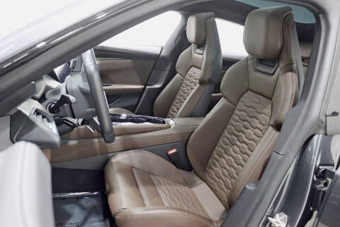 2023 Audi e-tron GT quattro Prestige