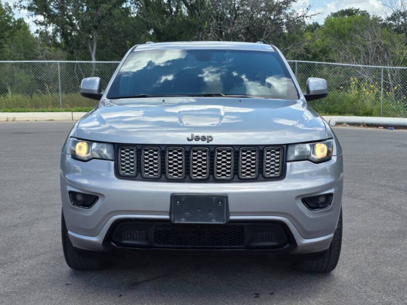 2018 Jeep Grand Cherokee Laredo