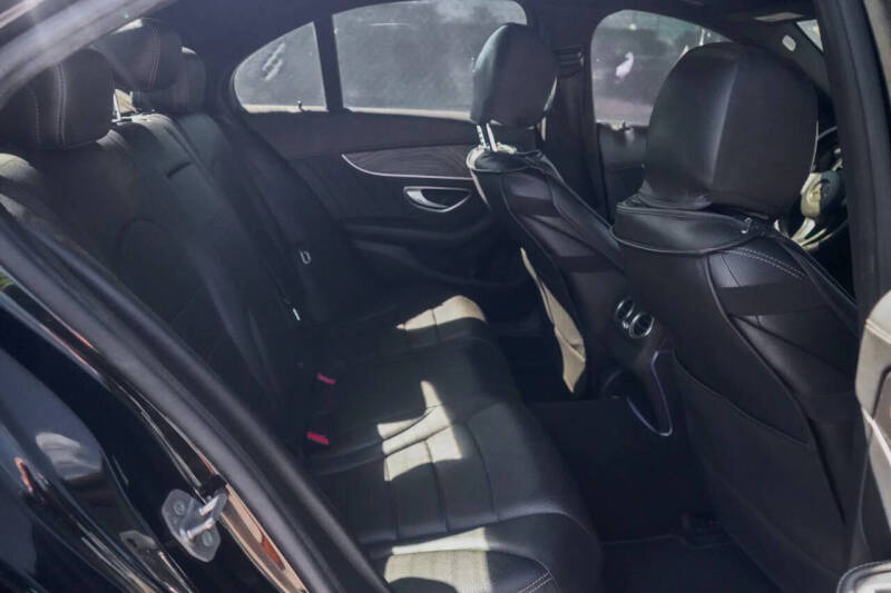 2017 Mercedes-Benz C-Class