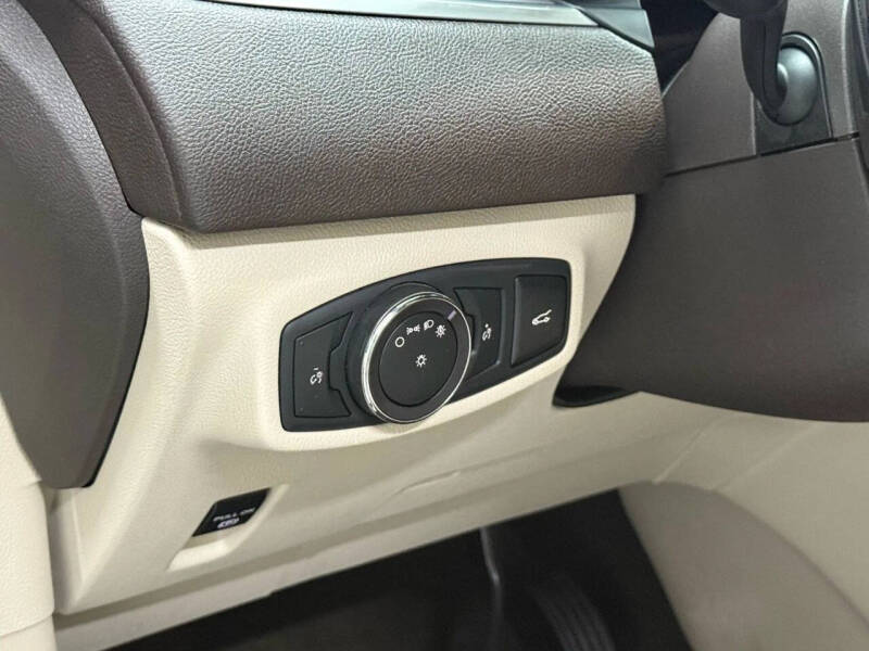 2019 Lincoln MKC Premiere