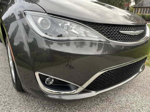 2017 Chrysler Pacifica