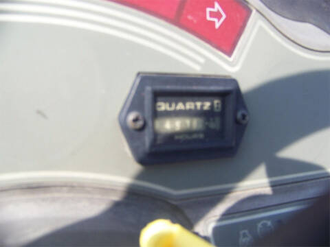 1997 MASSEY-FERGUSON GC2300