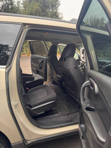 2012 Chevrolet Traverse LT