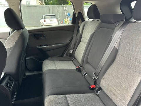 2021 Nissan Rogue S
