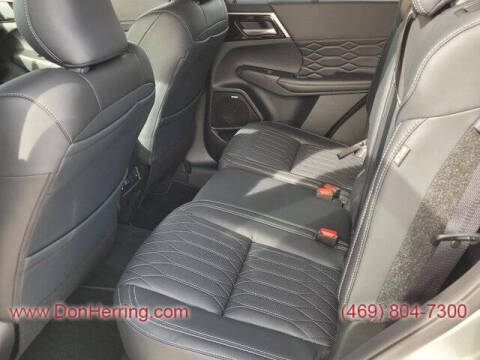 2026 Mitsubishi Outlander SEL