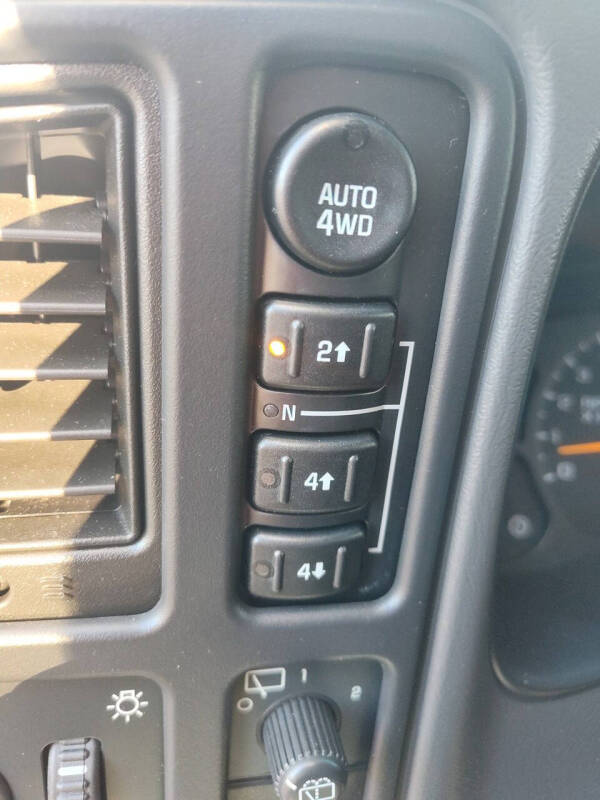 2003 Chevrolet Suburban 2500