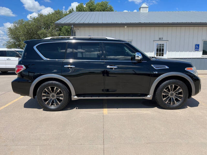 2017 Nissan Armada Platinum