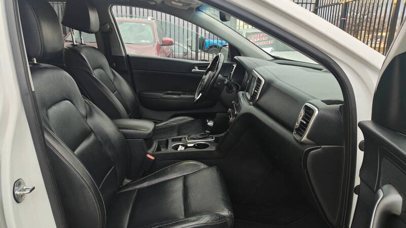 2017 Kia Sportage EX