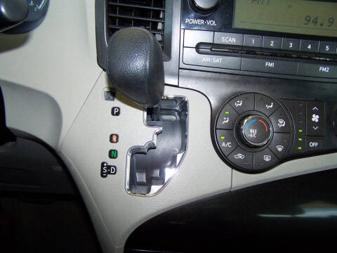 2013 Toyota Sienna L 7-Passenger