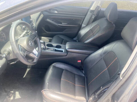 2020 Nissan Altima 2.5 SR