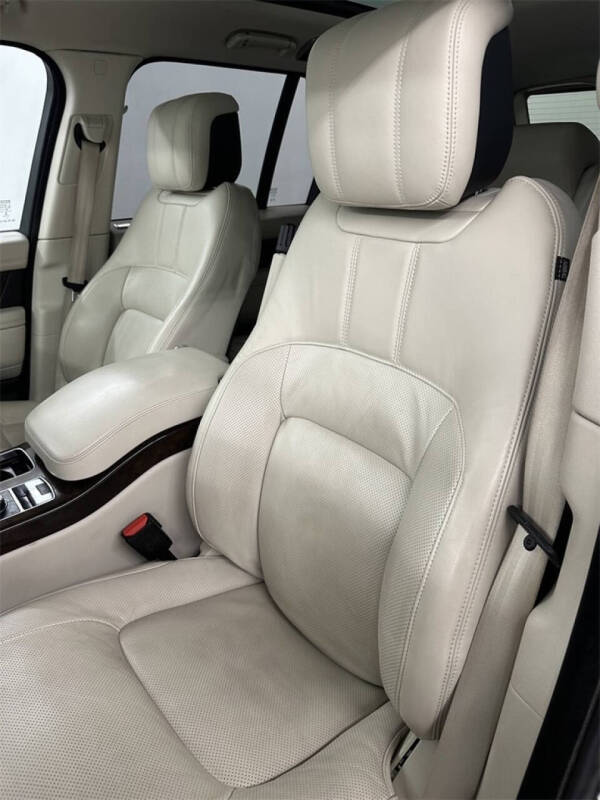 2021 Land Rover Range Rover P400 HSE Westminster Edition