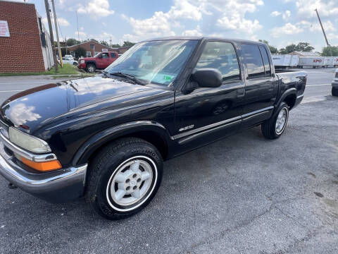 2001 Chevrolet S-10 LS