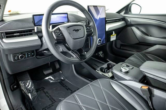 2023 Ford Mustang Mach-E California Route 1