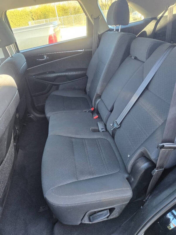 2020 Kia Sorento LX V6