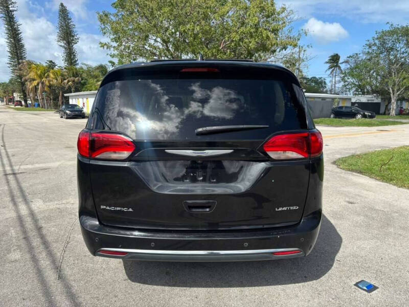 2020 Chrysler Pacifica Limited