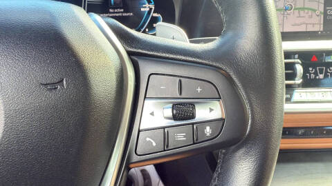 2022 BMW 3 Series 330e