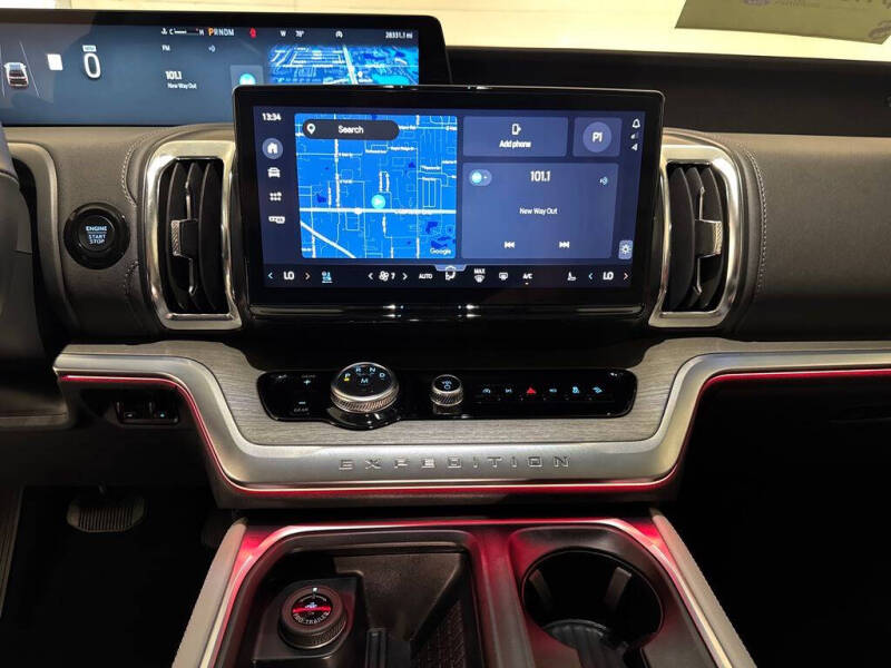 2025 Ford Expedition MAX Platinum