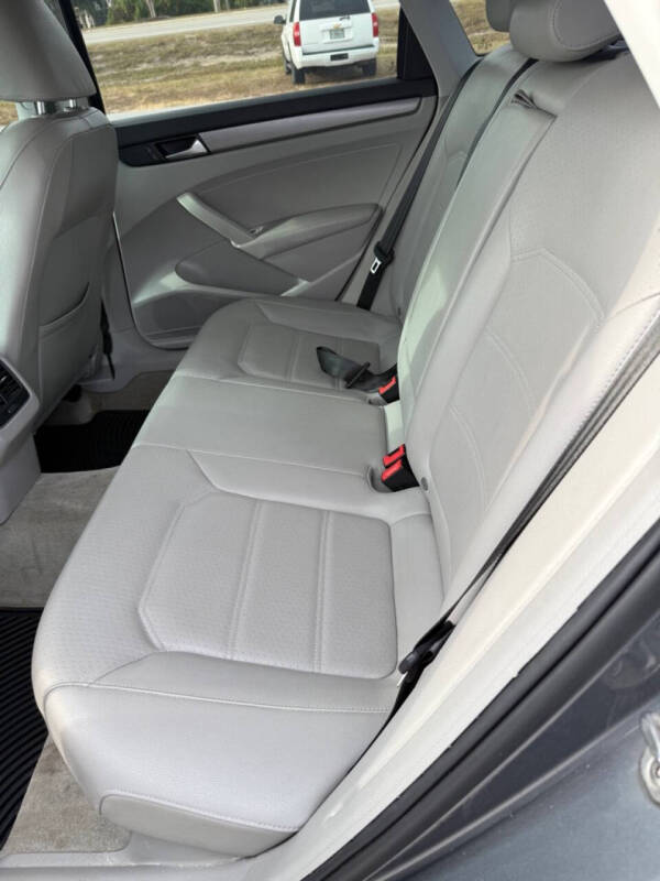 2015 Volkswagen Passat 2.0L TDI SE