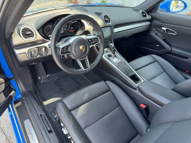 2025 Porsche 718 Cayman