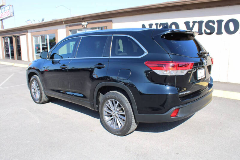2017 Toyota Highlander