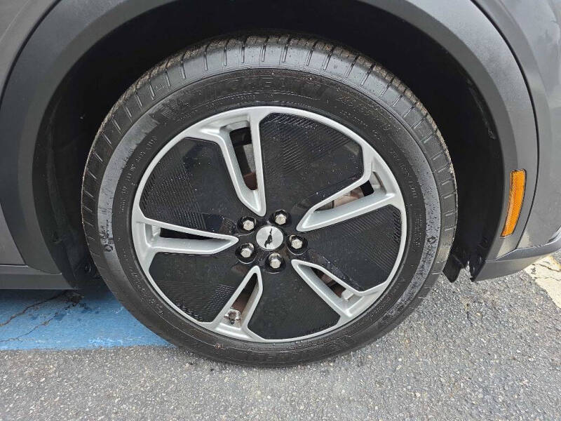 2021 Ford Mustang Mach-E Select