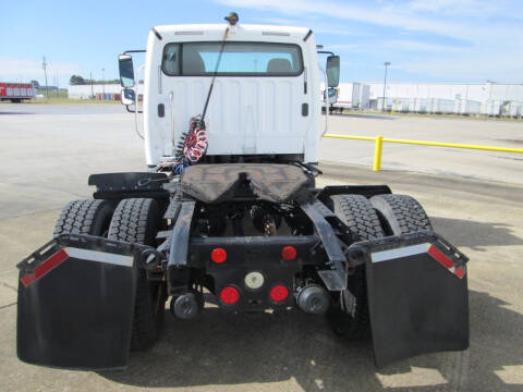 2007 Freightliner Business class M2