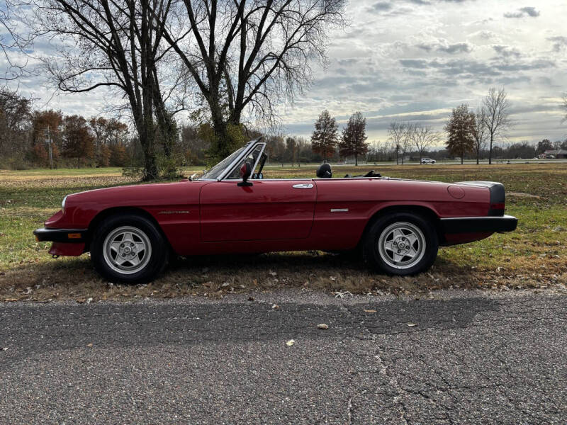 1988 Alfa Romeo Spider Veloce