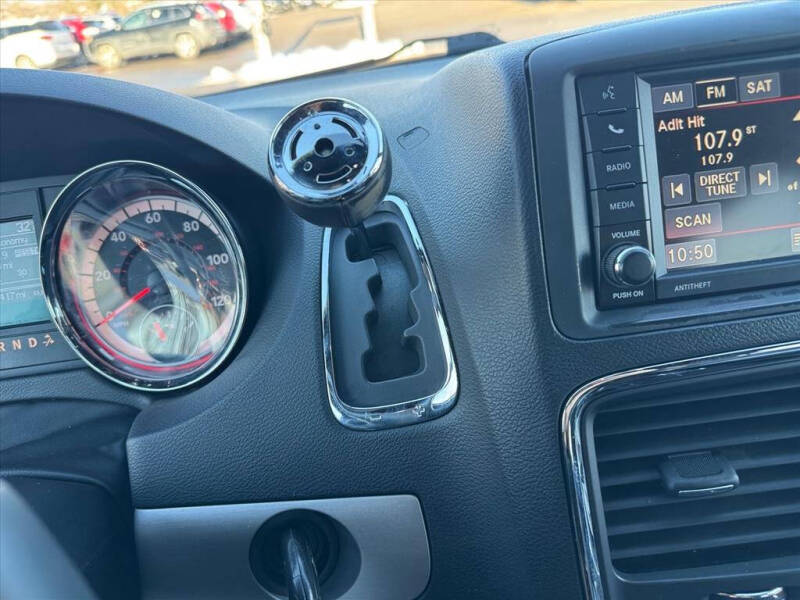 2014 Dodge Grand Caravan R/T