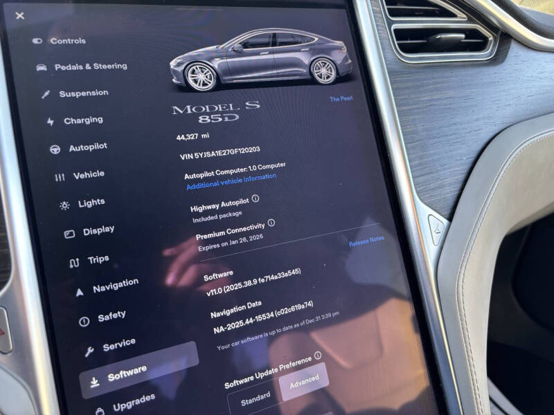 2016 Tesla Model S 85D