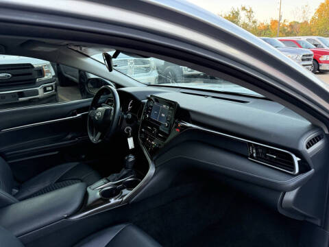 2022 Toyota Camry SE