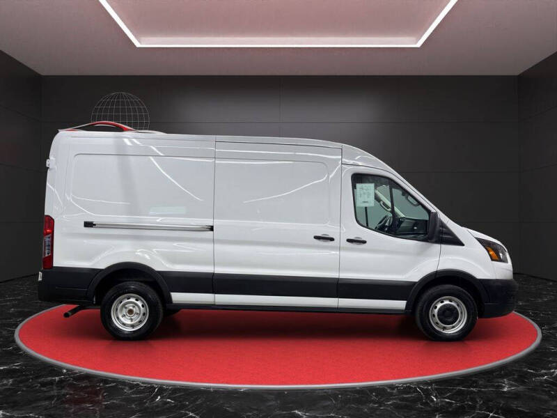 2023 Ford Transit