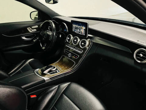 2016 Mercedes-Benz C-Class