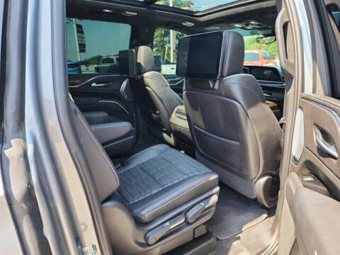 2023 Cadillac Escalade ESV Sport Platinum