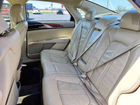 2015 Lincoln MKZ