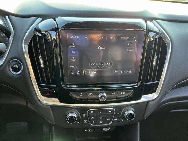 2023 Chevrolet Traverse LT Leather