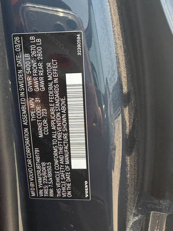 2026 Volvo XC60 B5 Core
