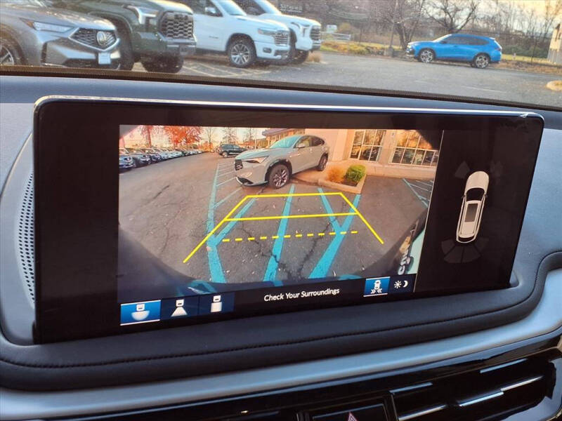 2025 Acura MDX SH-AWD w/Tech